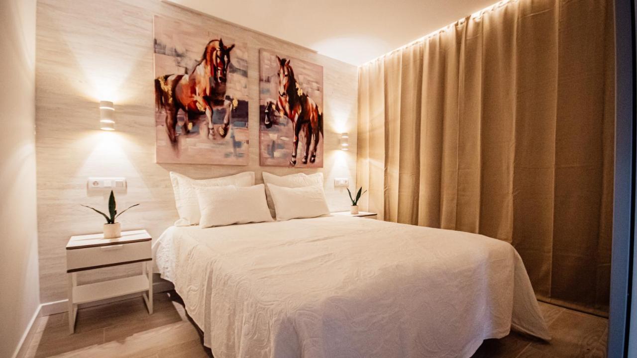 Don Quijote Apartment ซานบาร์โตโลเม ภายนอก รูปภาพ